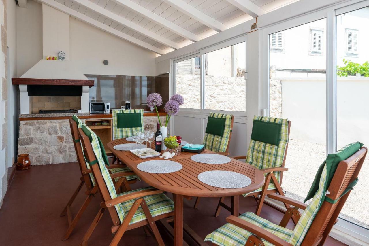 Holiday Home Luna Orebic Exterior photo